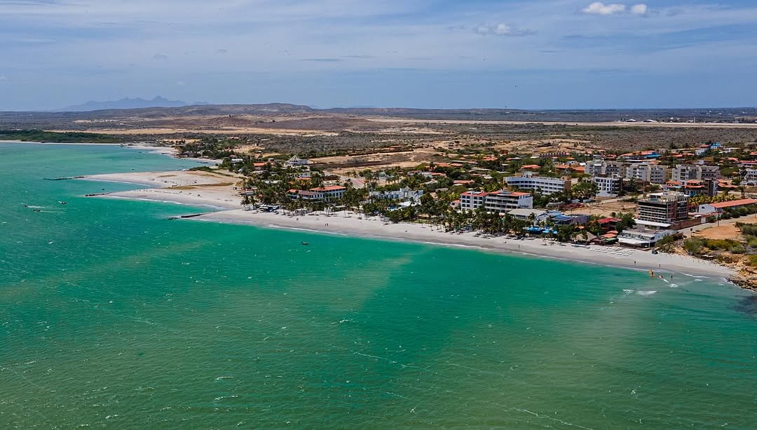 Vista aérea de la costa y playas de la Isla de Margarita.